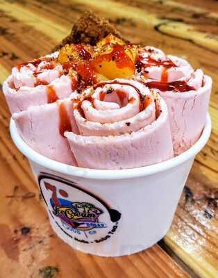 7 Degrees Ice Cream Rolls & Boba Tea
