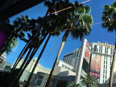 Starbucks - Cosmopolitan