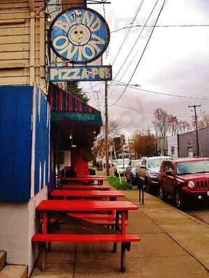 The Blind Onion Pizza Pub
