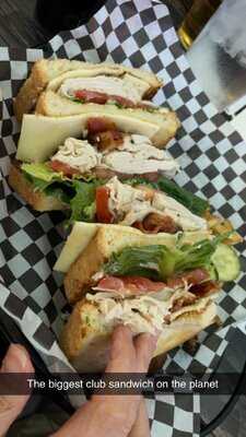 Blondies Sports Bar & Grill