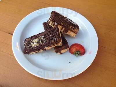 Tesoaria Tasting Room