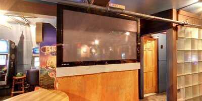 Life Of Riley Tavern