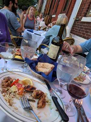 Logan Square Pizza & Grill