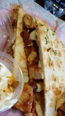 Logan Square Pizza & Grill