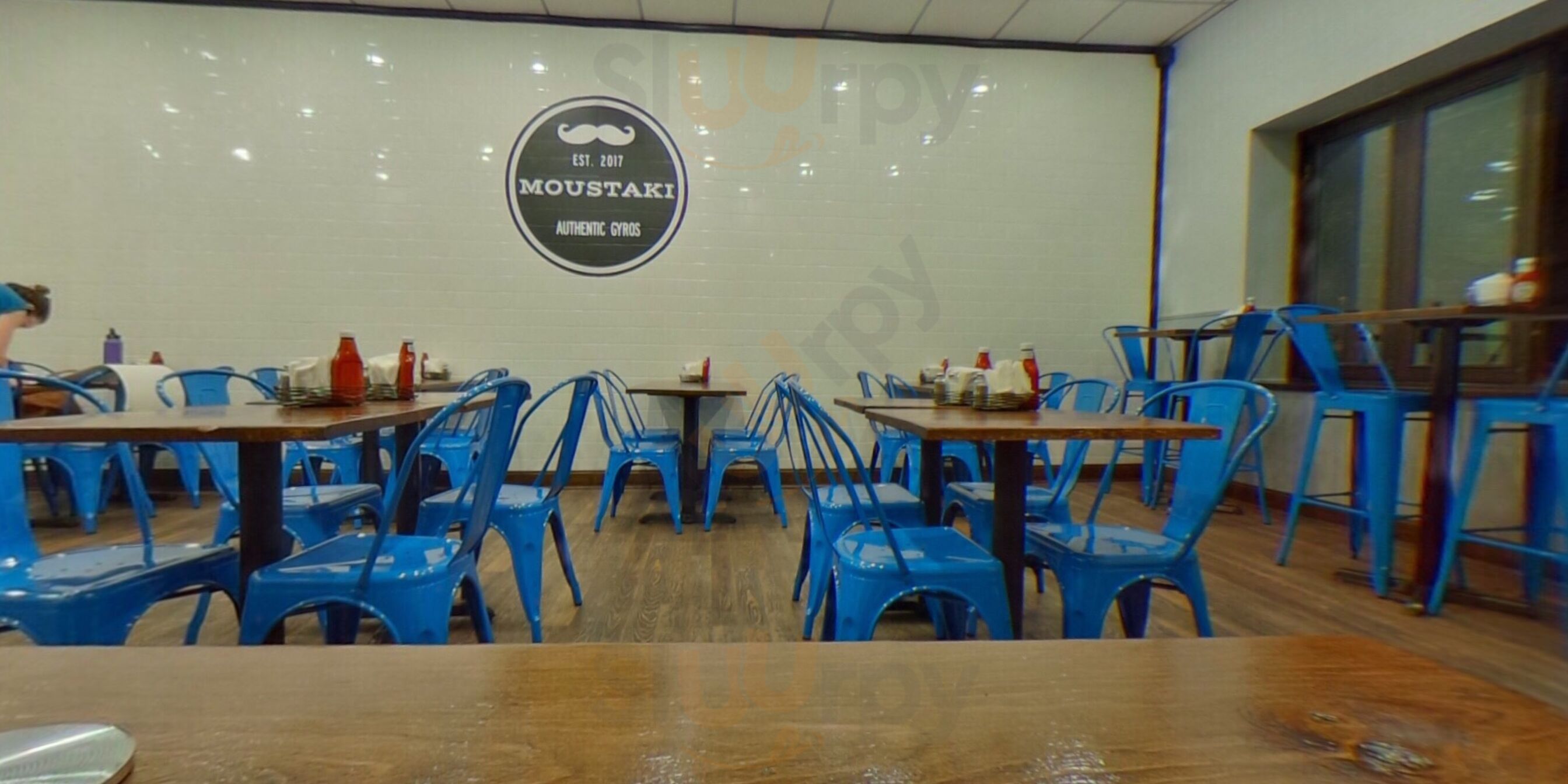 Logan Square Pizza & Grill