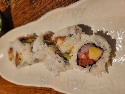 Miyabiya Sushi & Grill