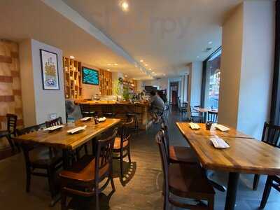 Miyabiya Sushi & Grill