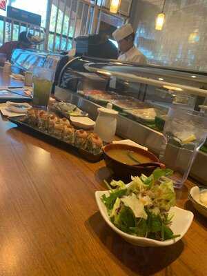 Yummy Grill & Sushi