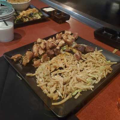 Genji Japenese Steakhouse & Sushi Bar