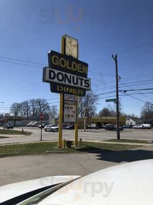 Golden Donuts And Diner