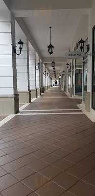 Miracle Mile Downtown Gables Shopping District