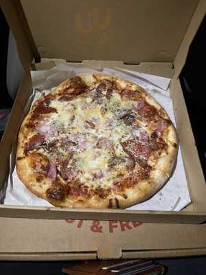 Shiraz Pizza
