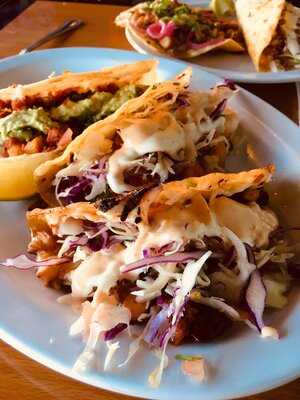 Bajamar Seafood And Tacos