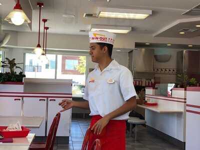 In-n-out Burger
