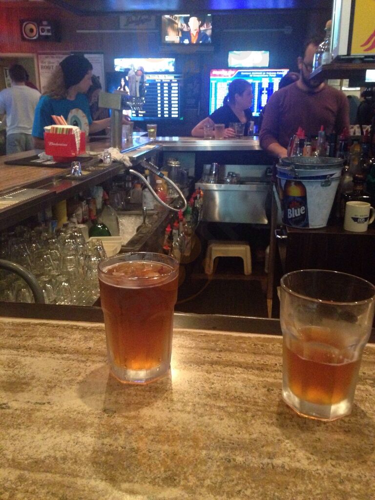 Mortimer's Bar And Restaurant