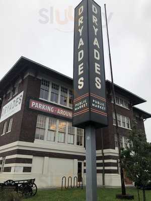Dryades Public Market Cafe