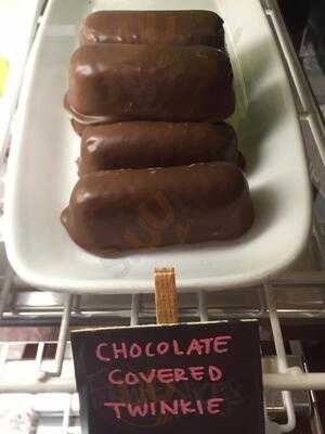 George's Ice Cream & Sweets