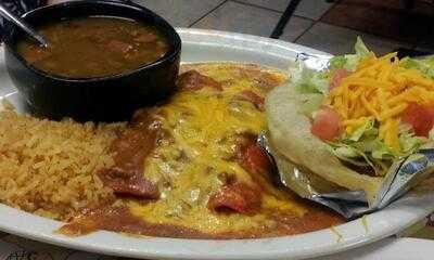 Bee's Mexican Restaurant & Bakery