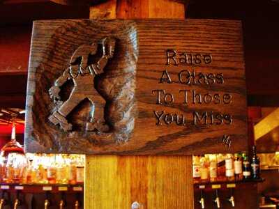 Mcmenamins Oak Hills Brewpub