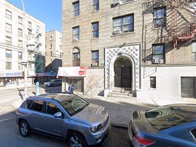 Nikas Market Delights