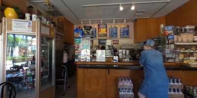 Cafe Cafe Waterways Shoppers