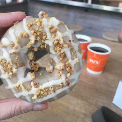 Du's Donuts