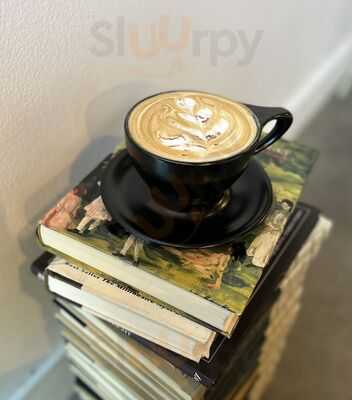 Highland Coffee House