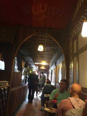 Moulin Rouge Restaurant