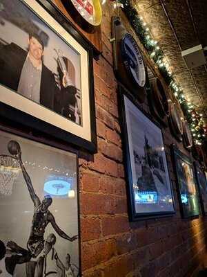 O'brien's Irish Pub & Restaurant