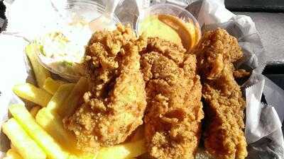 Mchardy's Chicken & Fixin'