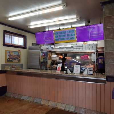 Mchardy's Chicken & Fixin'