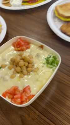 Wally's Gyros & Subs