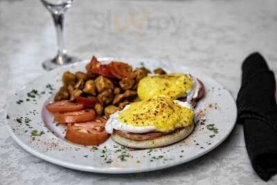 Titches Bar And Bistro