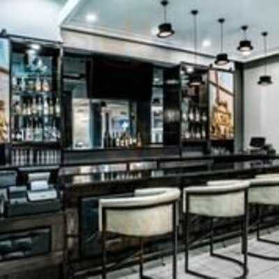 Titches Bar And Bistro