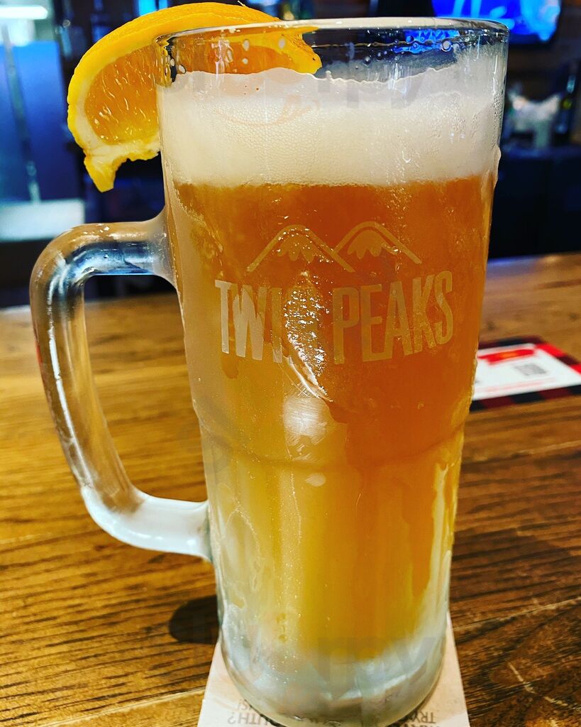 Twin Peaks Restaurants