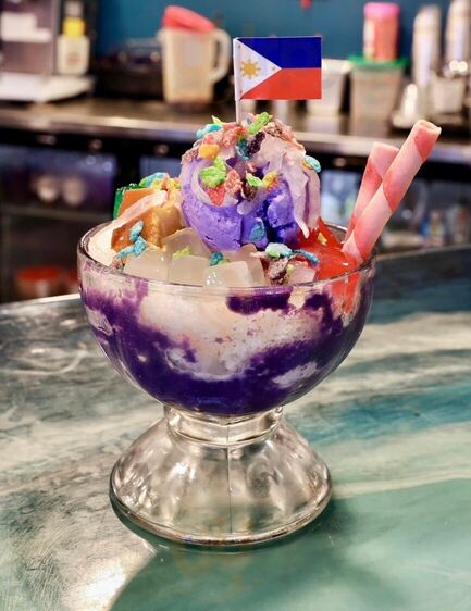 Sari-sari Filipino Restaurant, Market, & Bakery