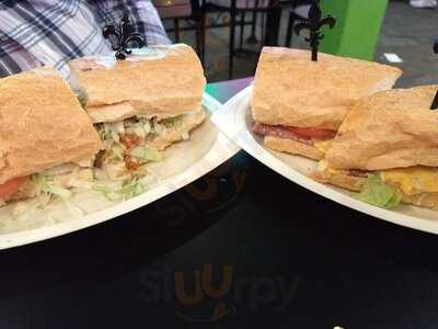 Court Tavern Po-boys