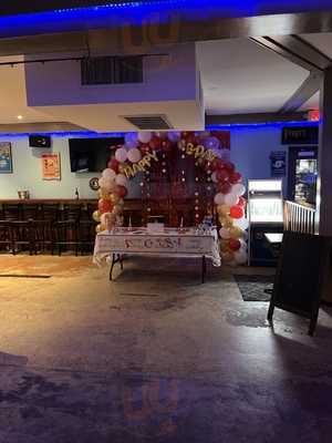 P J's Sports Bar & Grill