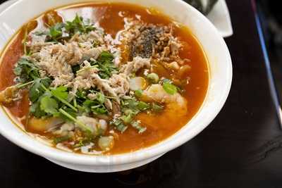 Nam Thanh Banh Canh 3 Mien