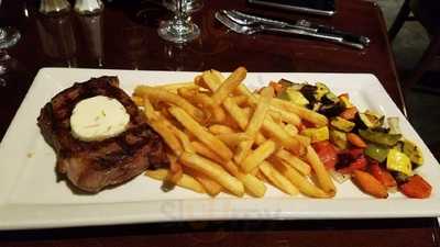 Postcards American Bistro