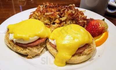 Postcards American Bistro