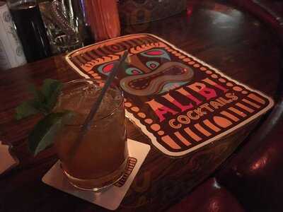 Alibi Restaurant And Lounge