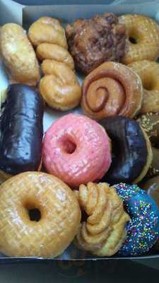 Yum Yum Donuts