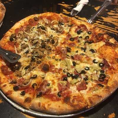 Stellar Pizza , Ale & Cocktails