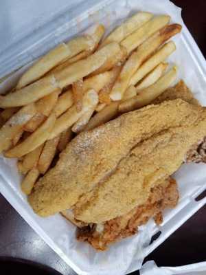 Brians Fish'n 4 Chicken