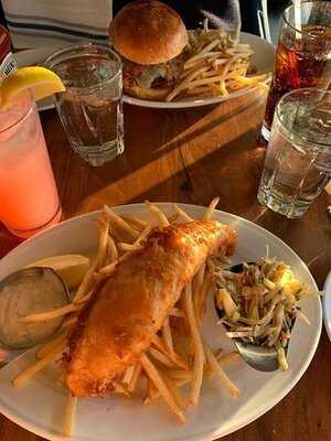 Merchants River House