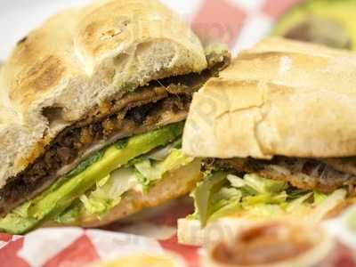 Mi Tradicion Panaderia