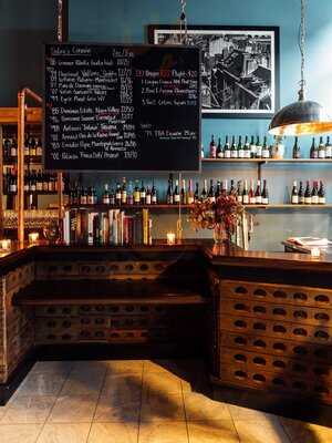 Park Avenue Fine Wines