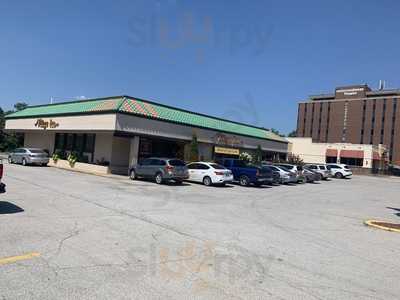 Tulsa Yale Village Inn