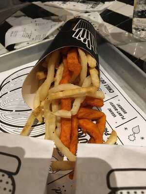 Beatnic Vegan Restaurant - Williamsburg